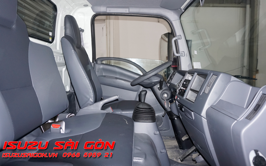 Xe Tải Isuzu 1T99 QKR230 Thùng Kín| Xe Isuzu 1.9 Tấn QKR230 7